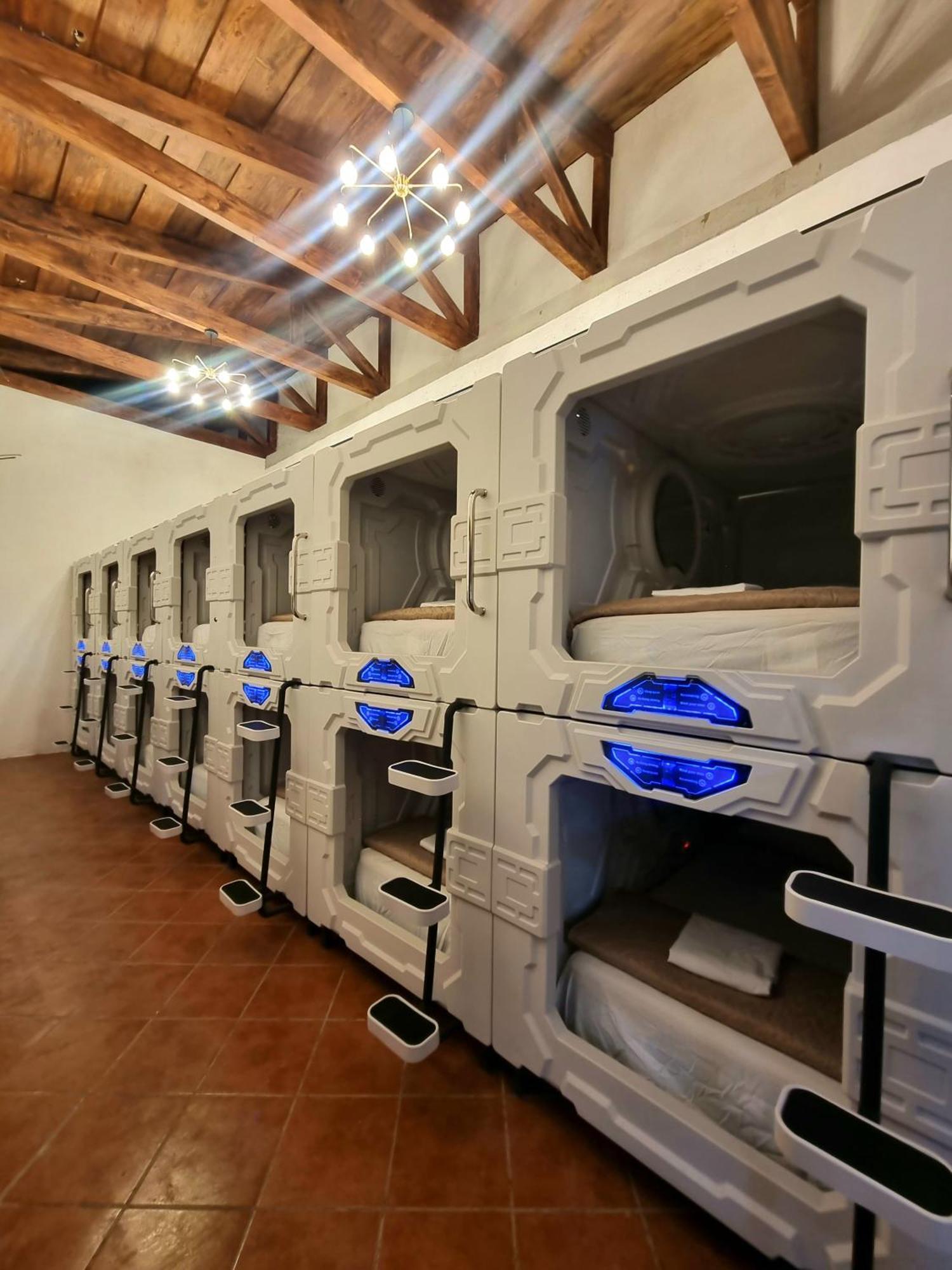 Central Hostel San Sebastian 안티구아 과테말라 외부 사진